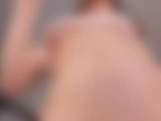 Live cam show with Luci-XO - Gray Eyes on Camsoda