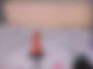 Live cam show with Luci-XO - Raven Hair on Dolls Live