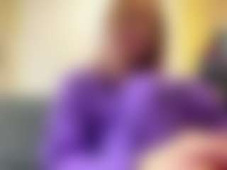 MarlinAja's Live Sex Cam Show