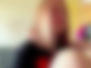 MarlinAja's Live Sex Cam Show