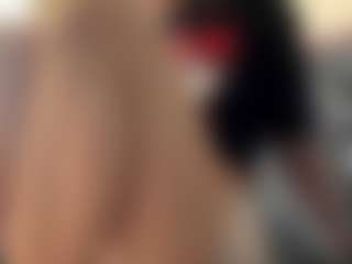 MarlinAja's Live Sex Cam Show