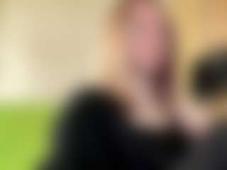 Live cam show with MarlinAja - Smoking on Camsoda