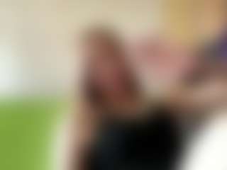 MarlinAja's Live Sex Cam Show