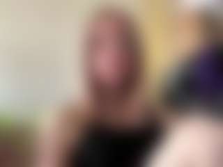 MarlinAja's Live Sex Cam Show