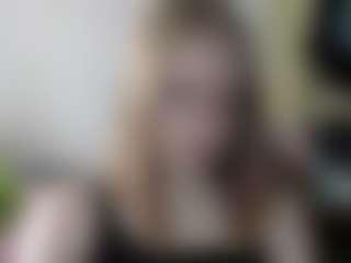 Luna's Live Sex Cam Show