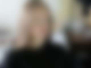 Live cam show with Luna - Smoking on TeamSkeetLive