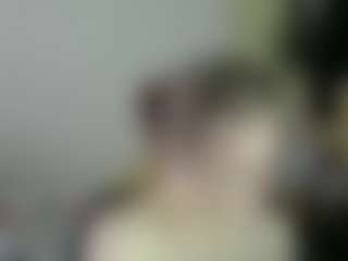 Live cam show with Luna - Facial on madthumbs