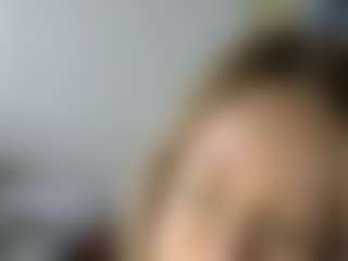Live cam show with Luna - Moaning on CSO-WL