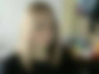 Live cam show with Luna - Normal on Fling VIP Chat