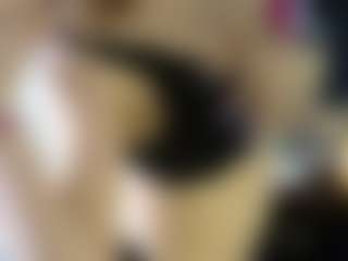 Live cam show with Luna - Facial Piercings on Mixed Magazine Live