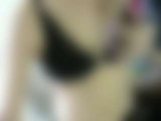Live cam show with Luna - Facial on Streamer API