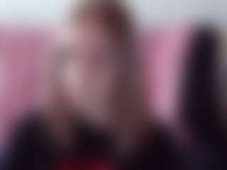 Luna's Live Sex Cam Show