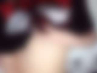 Live cam show with Luna - Yoga on Camsoda