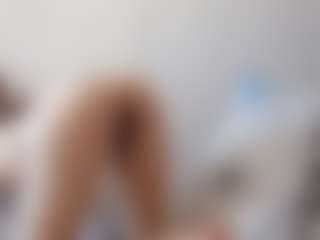 Live cam show with Luna - Upskirt on https://playwithruby.com