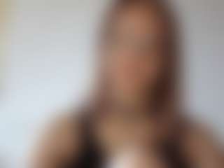 Luna's Live Sex Cam Show