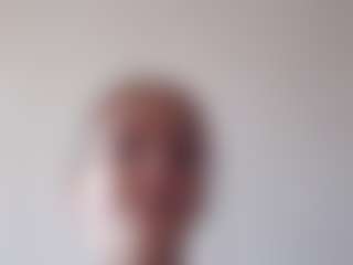 Luna's Live Sex Cam Show