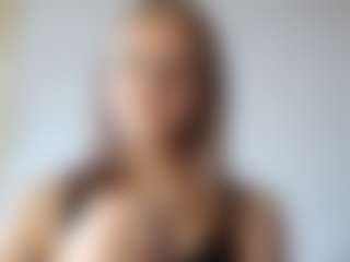 Luna's Live Sex Cam Show