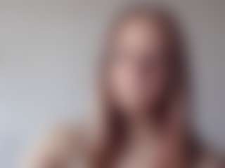 Live cam show with Luna - Yoga on TeamSkeetLive