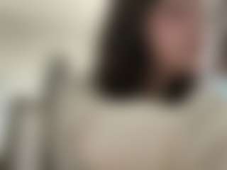 MoiraBalderree's Live Sex Cam Show
