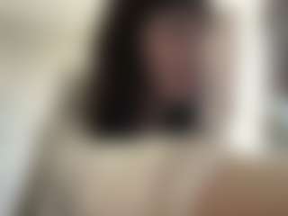 MoiraBalderree's Live Sex Cam Show