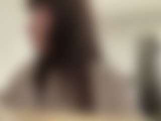 MoiraBalderree's Live Sex Cam Show
