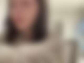 MoiraBalderree's Live Sex Cam Show