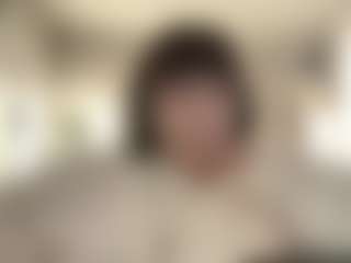 Live cam show with MoiraBalderree - Facial Piercings on sexylive.show
