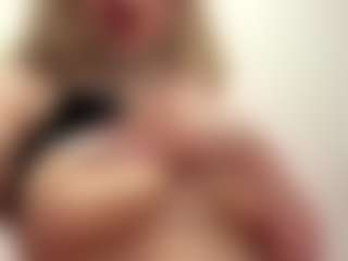ReneeDinuzzo's Live Sex Cam Show