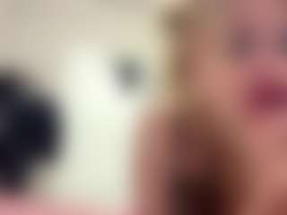 Live cam show with ReneeDinuzzo - Blonde Hair on crypto-cams