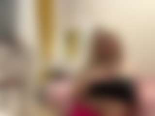 ReneeDinuzzo's Live Sex Cam Show