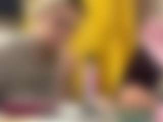 Live cam show with ReneeDinuzzo - Facial Piercings on Camsoda Late Night