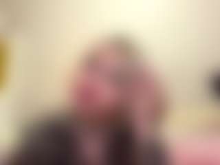 Live cam show with ReneeDinuzzo - Fingering on crypto-cams