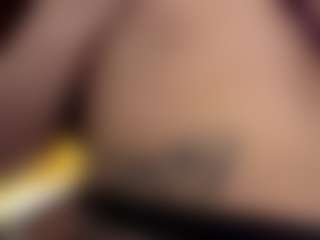 Live cam show with ReneeDinuzzo - Tattoos on Mixed Magazine Live