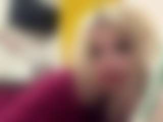 ReneeDinuzzo's Live Sex Cam Show