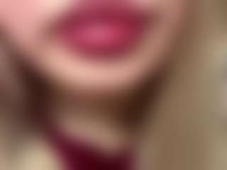 ReneeDinuzzo's Live Sex Cam Show