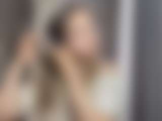 Eni's Live Sex Cam Show