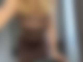 Eni's Live Sex Cam Show