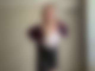 Eni's Live Sex Cam Show