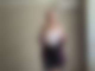 Eni's Live Sex Cam Show
