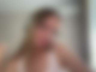Eni's Live Sex Cam Show