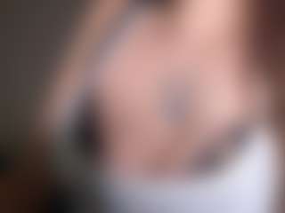 Live cam show with ShonaBafford - Fingering on crypto-cams