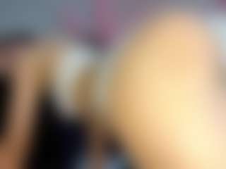 SofiaRay1's Live Sex Cam Show