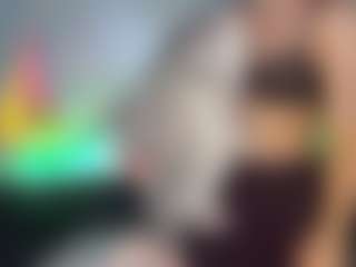 SofiaRay1's Live Sex Cam Show