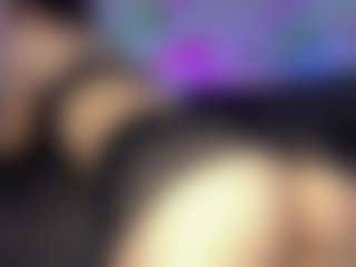 Live cam show with SofiaRay1 - New Teen (18+) on CamClone