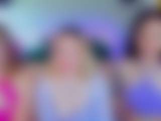SuccesCheriesss's Live Sex Cam Show