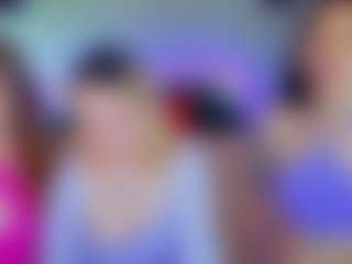 SuccesCheriesss's Live Sex Cam Show