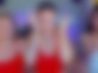 SuccesCheriesss's Live Sex Cam Show