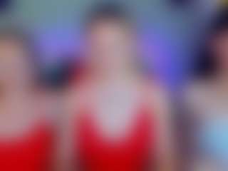 SuccesCheriesss's Live Sex Cam Show