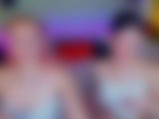 SuccesCheriesss's Live Sex Cam Show
