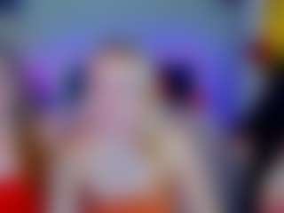 SuccesCheriesss's Live Sex Cam Show